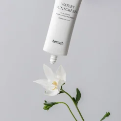 Moringa Ceramide Hyaluronic Acid Hydrating Watery Sunscreen